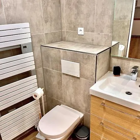 Le Milaz - Classe 3* Proche Du - 8 Personnes 또농-레-방